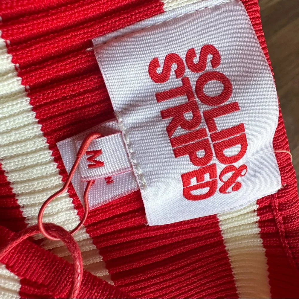 NWT SOLID & STRIPED
The Carson striped ribbed-knit top
Red and white stripe - Picture 4 of 7